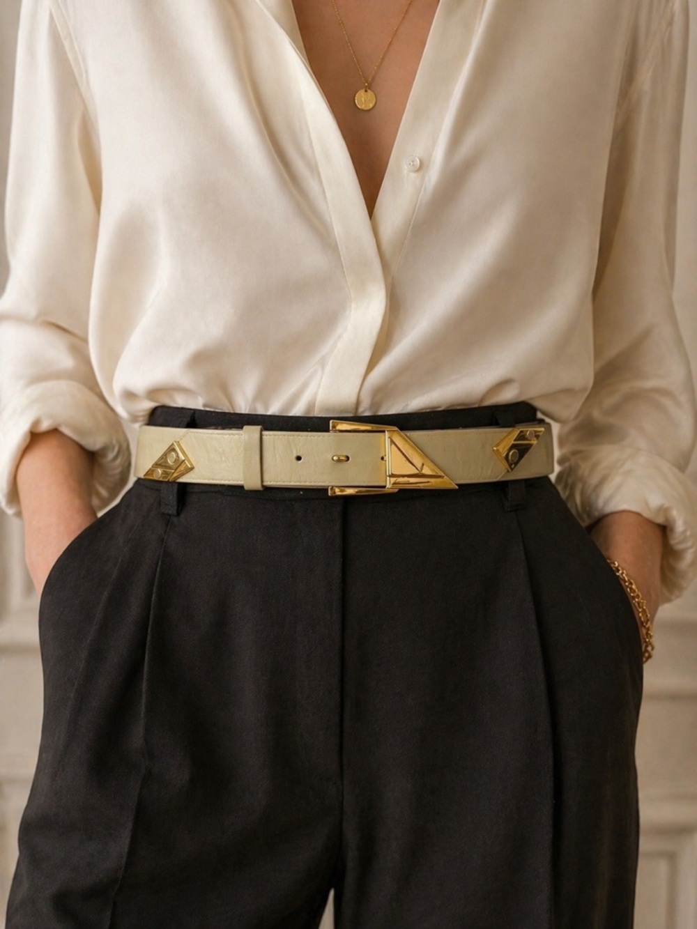 Carol Van Wyck Belt- Size S/M